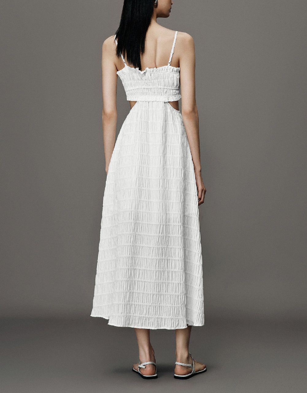 Sleeveless Cut-Out A-Line Dress sold by Urban Revivo product image thumbnail 4