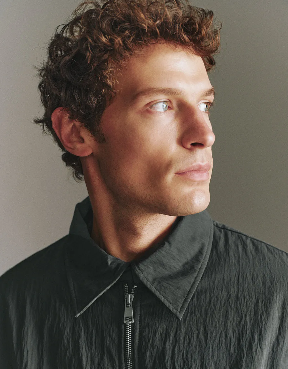 Zipper Front Straight Padded Coat sold by Urban Revivo product image thumbnail 5