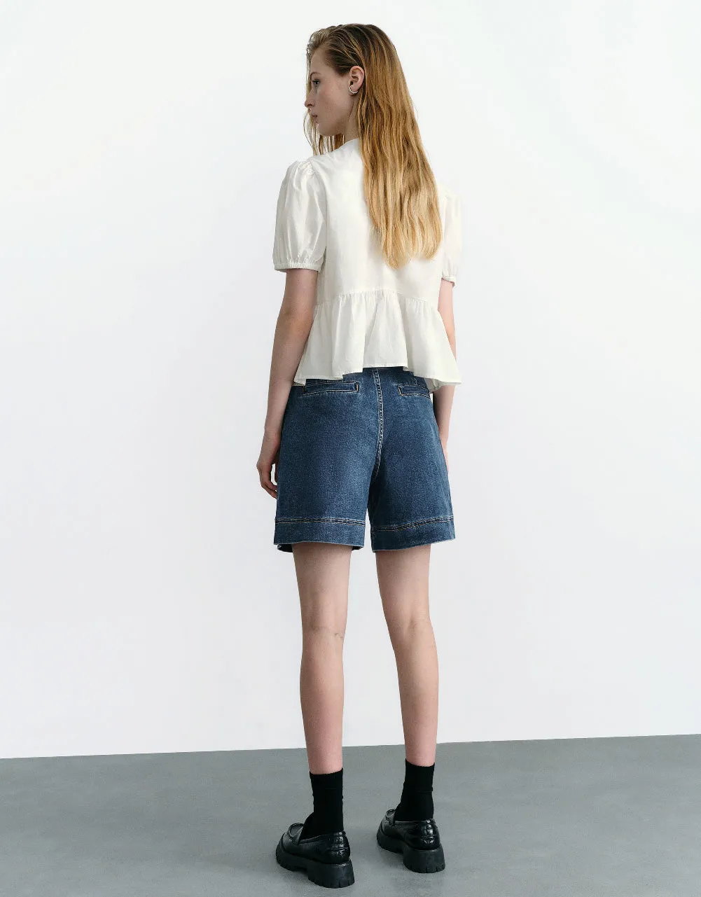 Crew Neck Overhead Shirt sold by Urban Revivo product image thumbnail 4