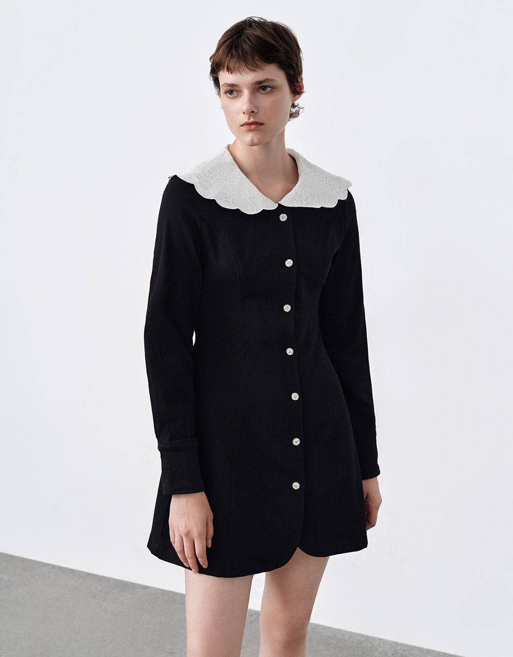 Contrast Collar Denim Mini Dress sold by Urban Revivo product image thumbnail 3
