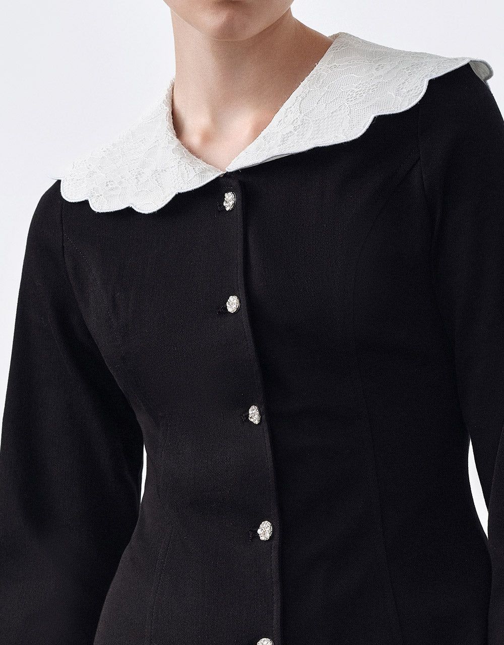 Contrast Collar Denim Mini Dress sold by Urban Revivo product image thumbnail 2