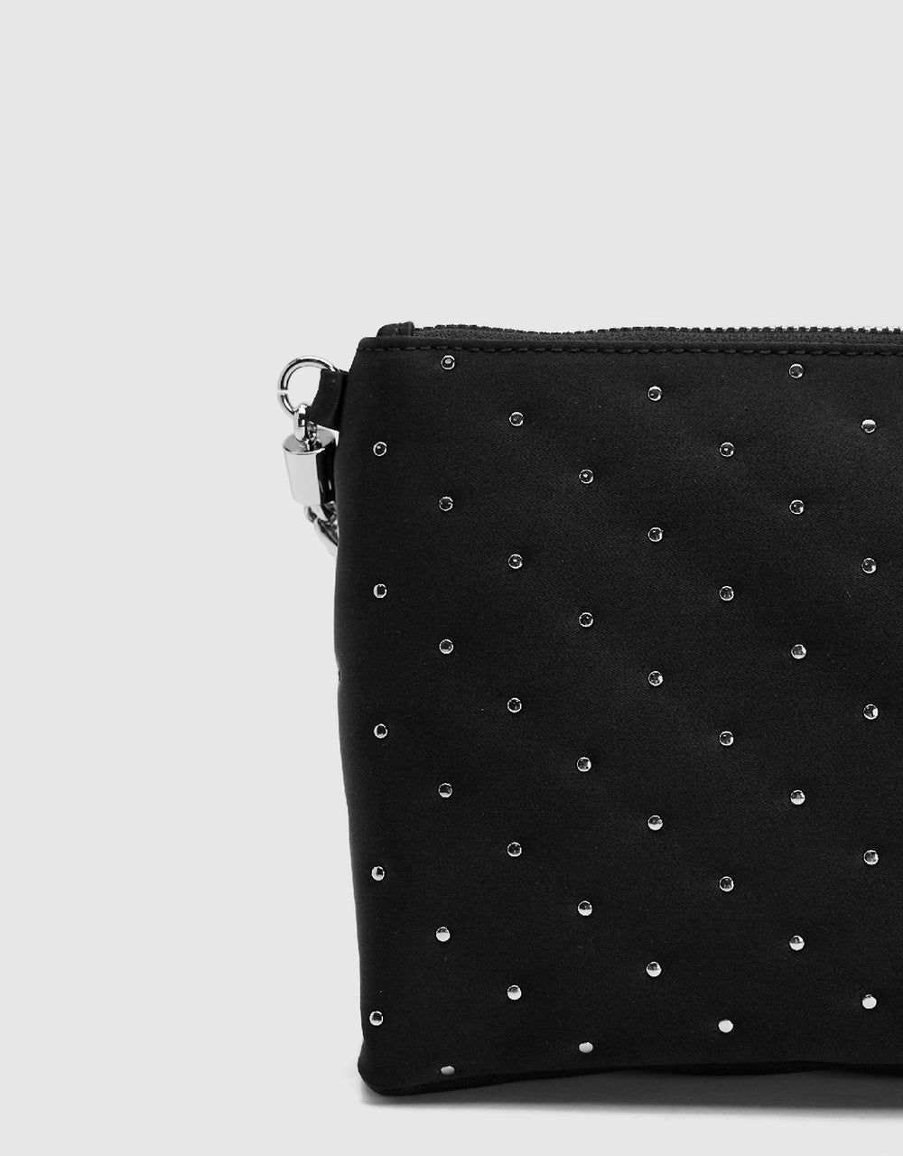 Chain Shoulder Bag sold by Urban Revivo product image thumbnail 5