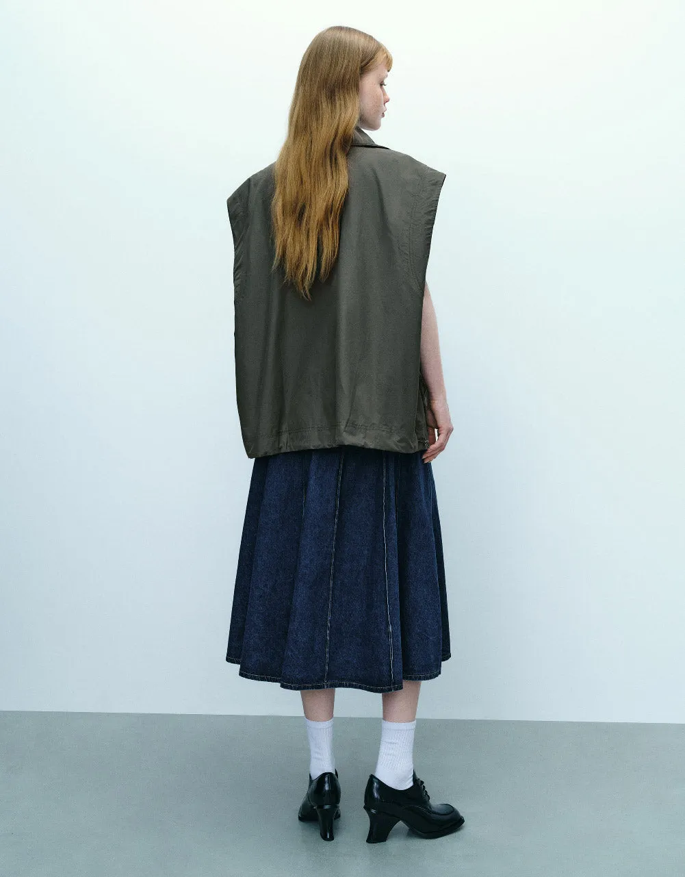 Stand Collar Straight Waistcoat sold by Urban Revivo product image thumbnail 4