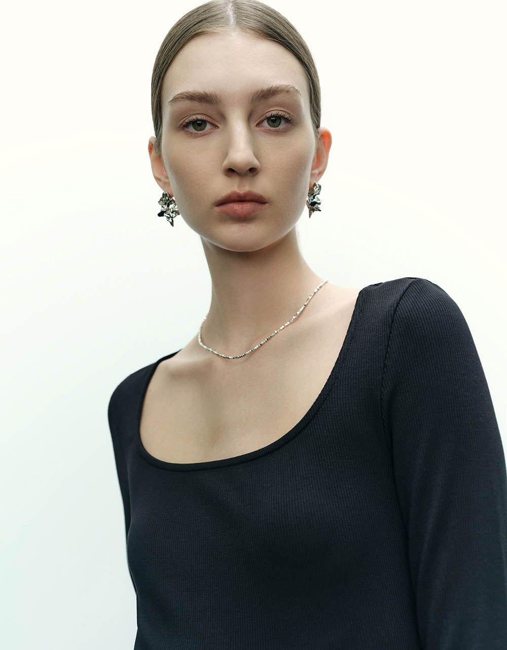 Skinny Knitted A-Line Dress sold by Urban Revivo product image thumbnail 5