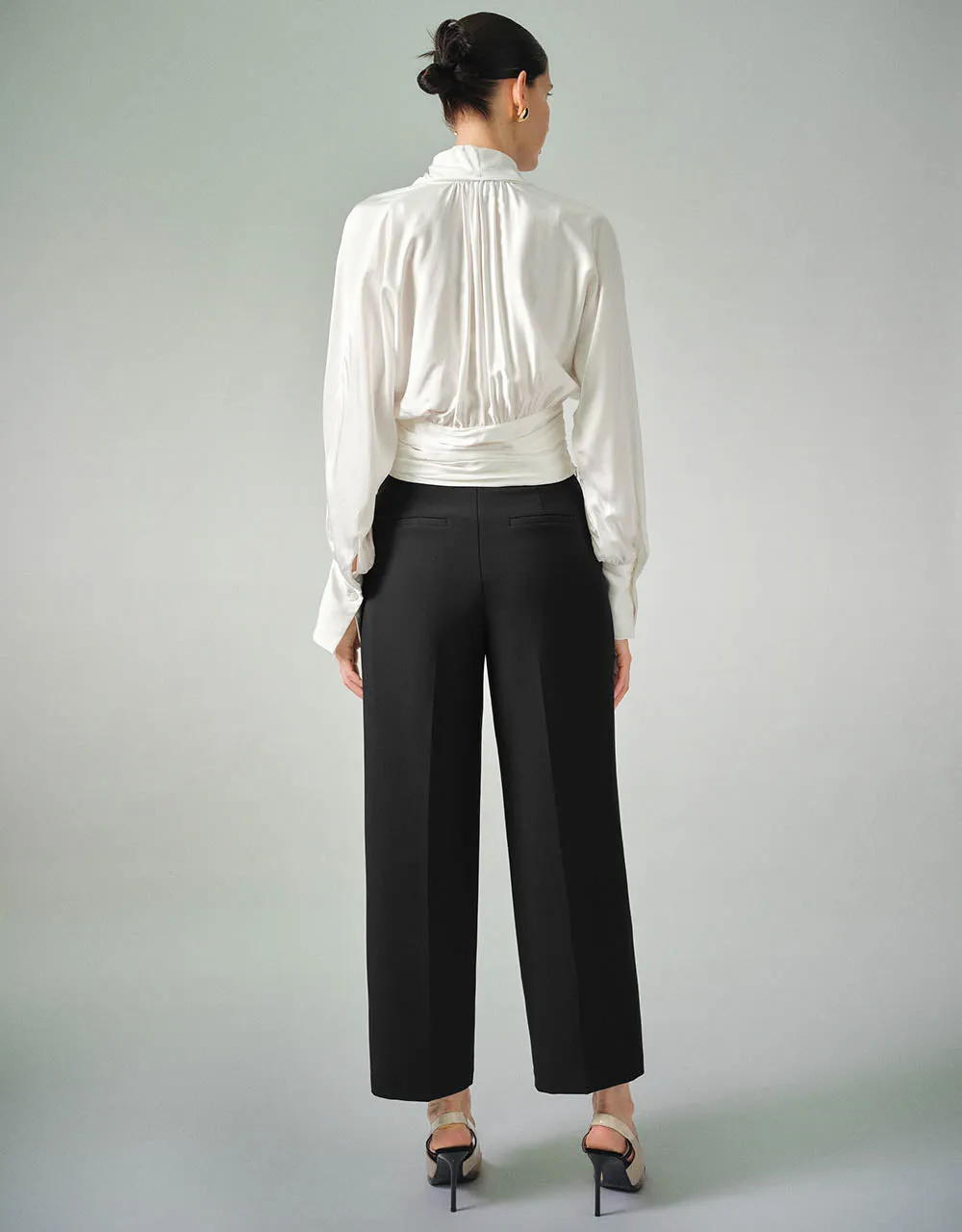 Straight Pleated Pants sold by Urban Revivo product image thumbnail 5
