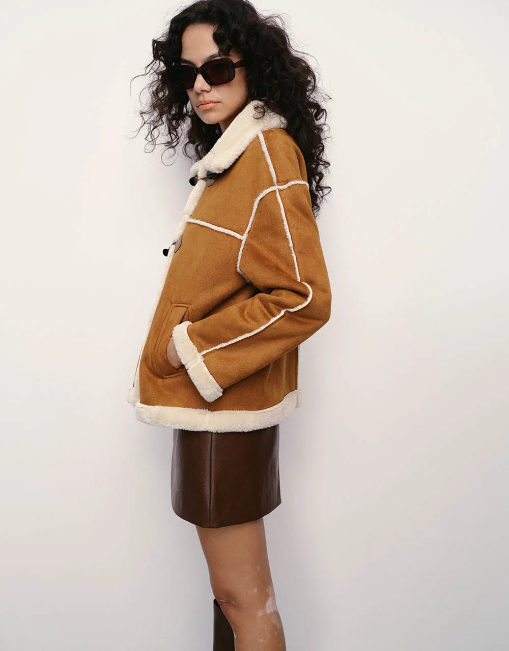 Straight Furry Jacket sold by Urban Revivo product image thumbnail 3