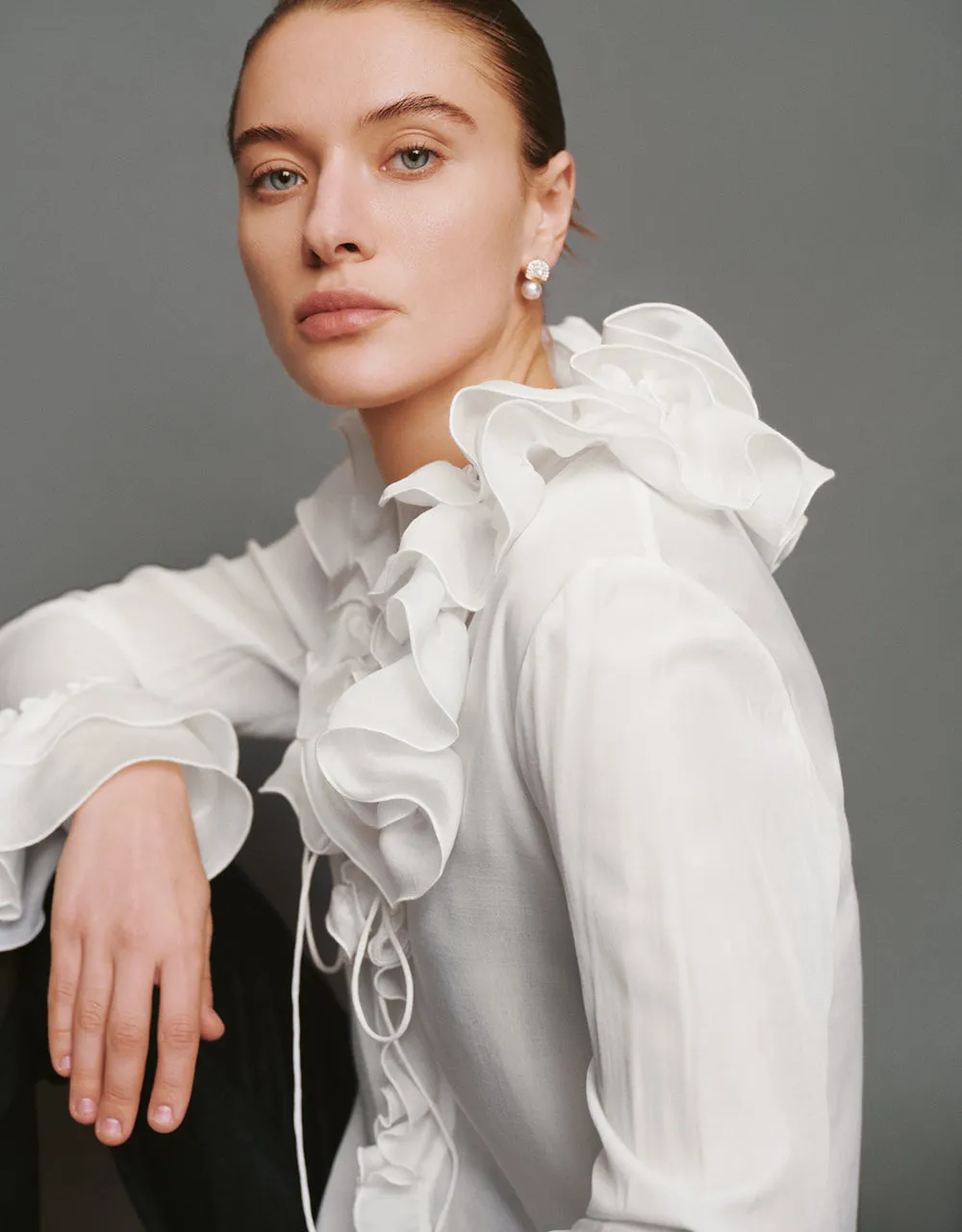 Ruffle V-Neck Tie Front Blouse sold by Urban Revivo product image thumbnail 4