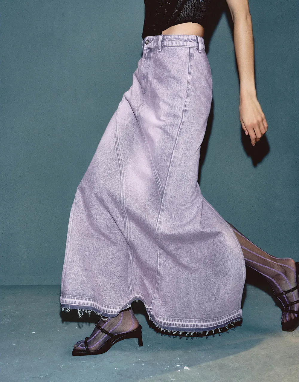 Midi Fishtail Denim Skirt sold by Urban Revivo product image thumbnail 4