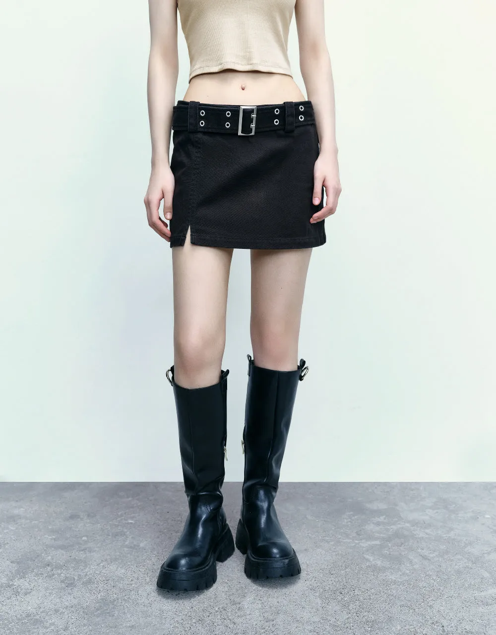 Mini A-Line Skirt With Belt sold by Urban Revivo product image thumbnail 2