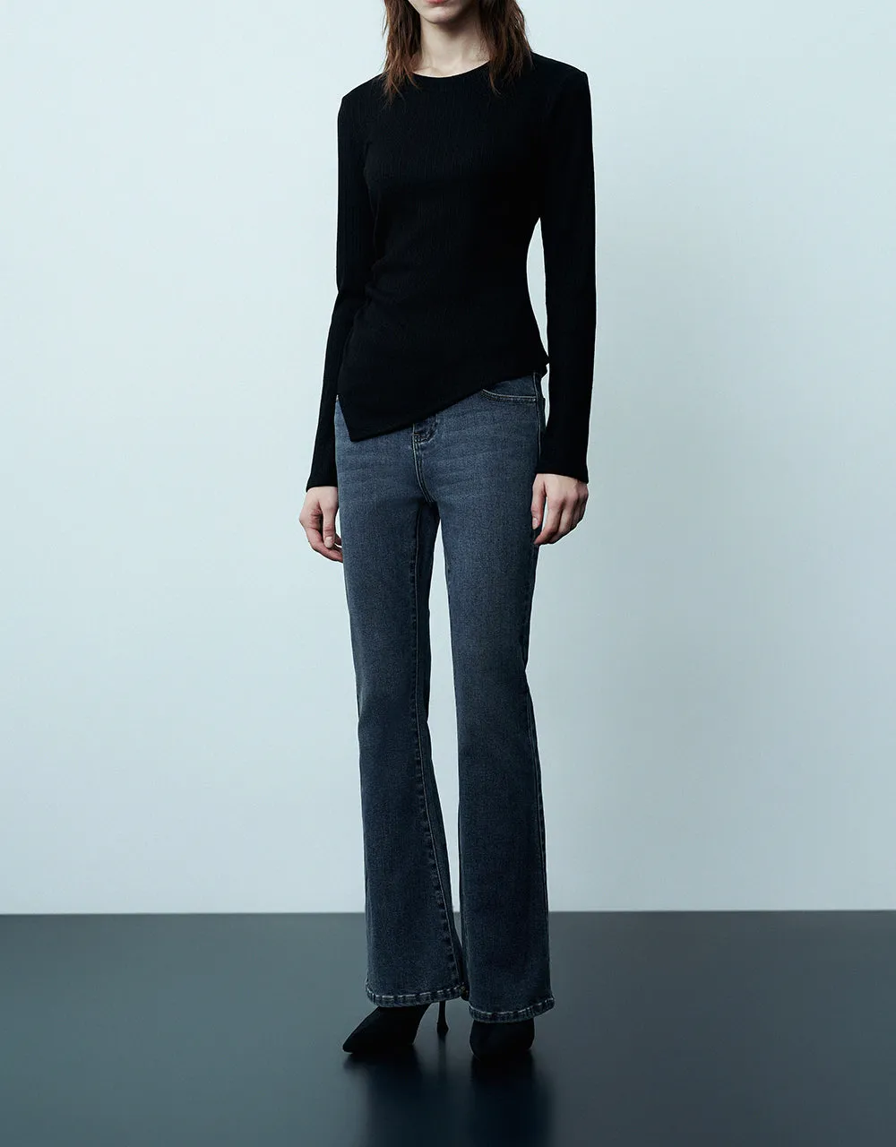 Flare Jeans sold by Urban Revivo product image thumbnail 4