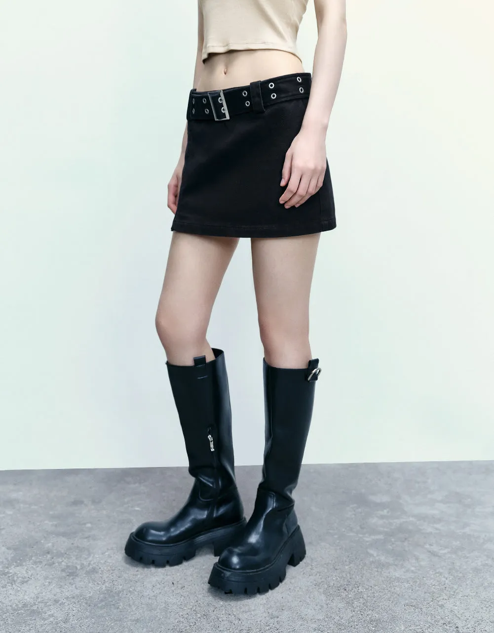 Mini A-Line Skirt With Belt sold by Urban Revivo product image thumbnail 4