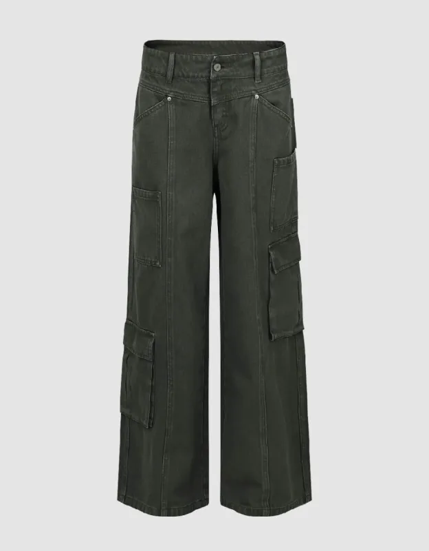 Multi Pockets Straight Jeans made by Urban Revivo