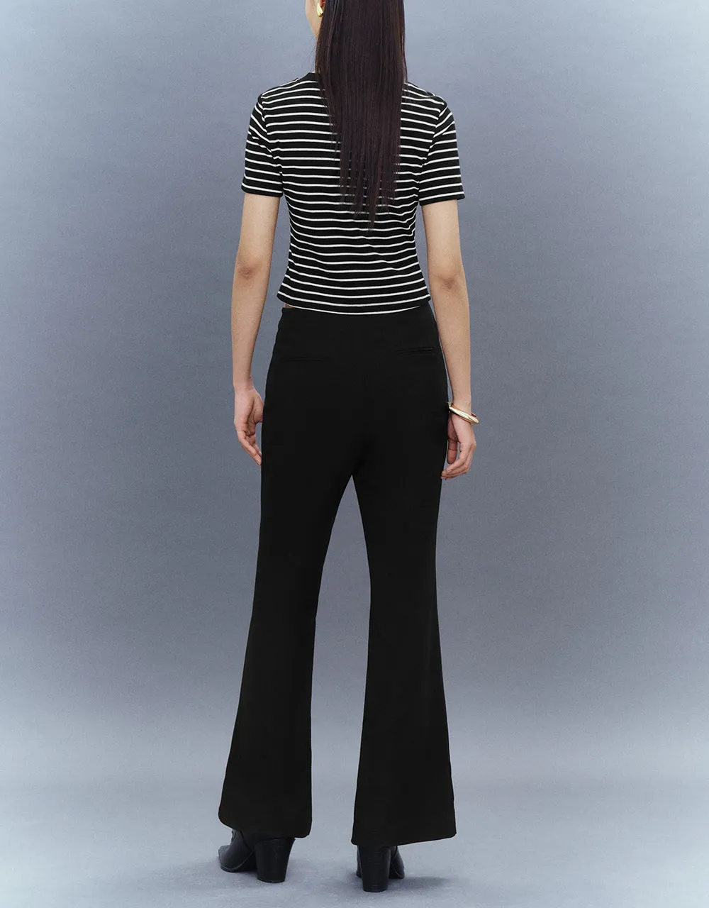 Striped Crew Neck Skinny T-Shirt sold by Urban Revivo product image thumbnail 5