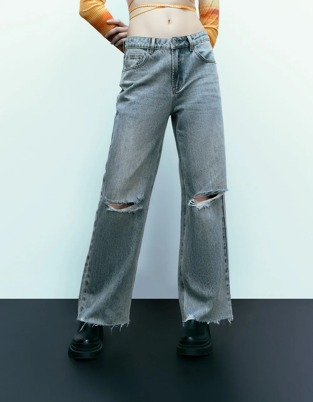 Ripped Wide-Leg Jeans sold by Urban Revivo product image thumbnail 2