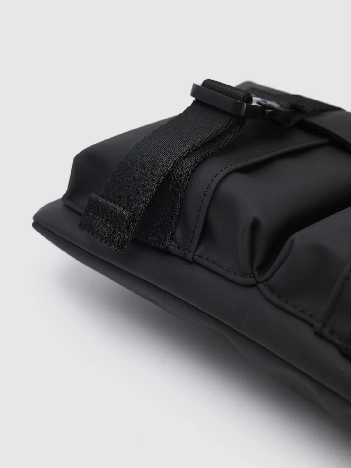 Crossbody Bag sold by Urban Revivo product image thumbnail 4