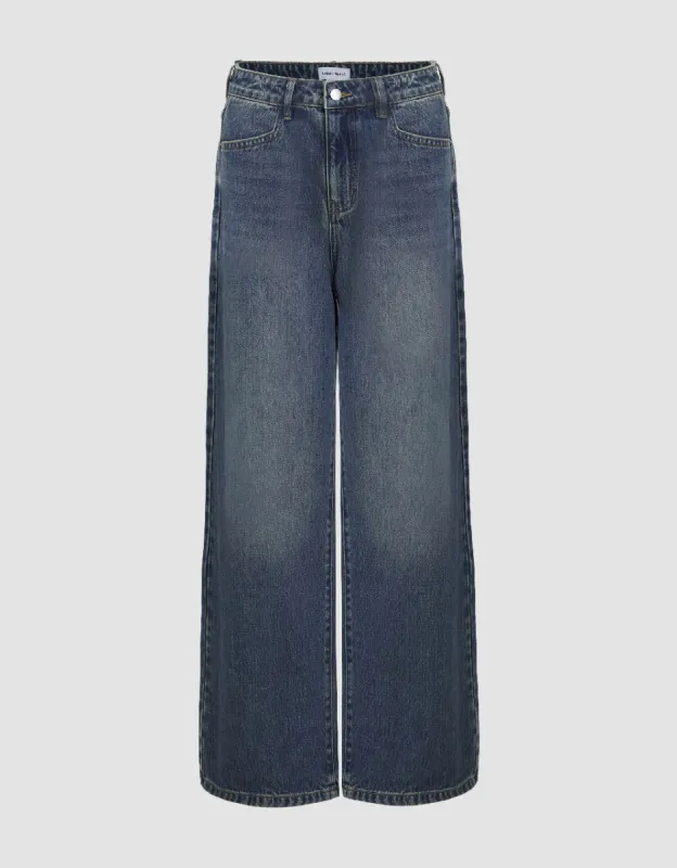 Wide-Leg Jeans sold by Urban Revivo