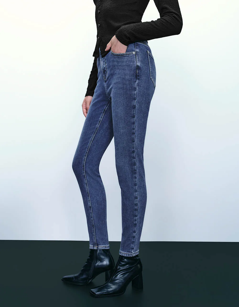 Skinny Jeans sold by Urban Revivo product image thumbnail 4