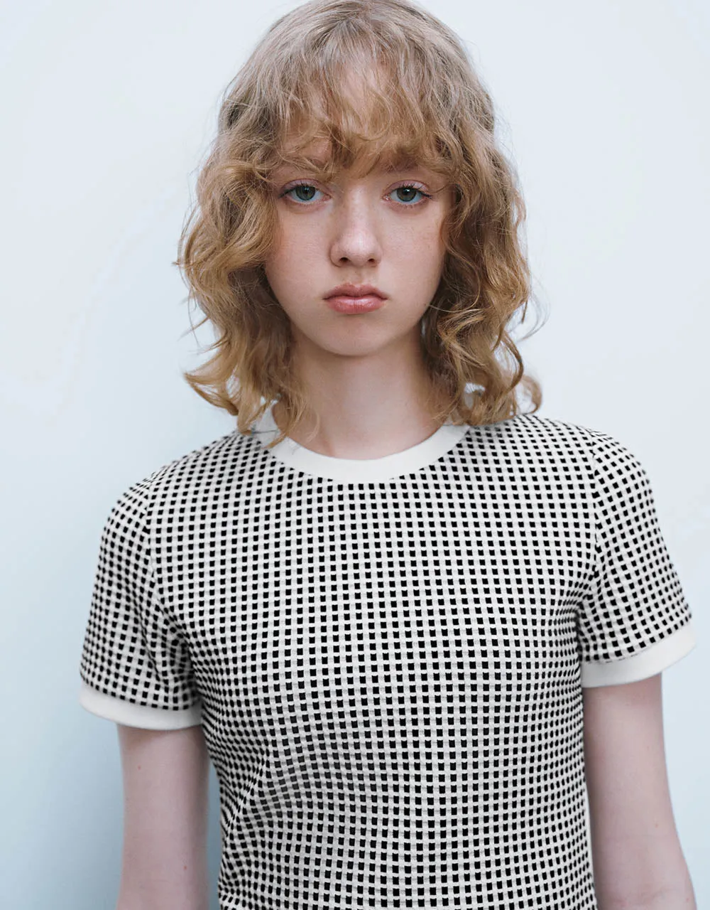 Checkered Crew Neck Knitted T-Shirt sold by Urban Revivo product image thumbnail 4