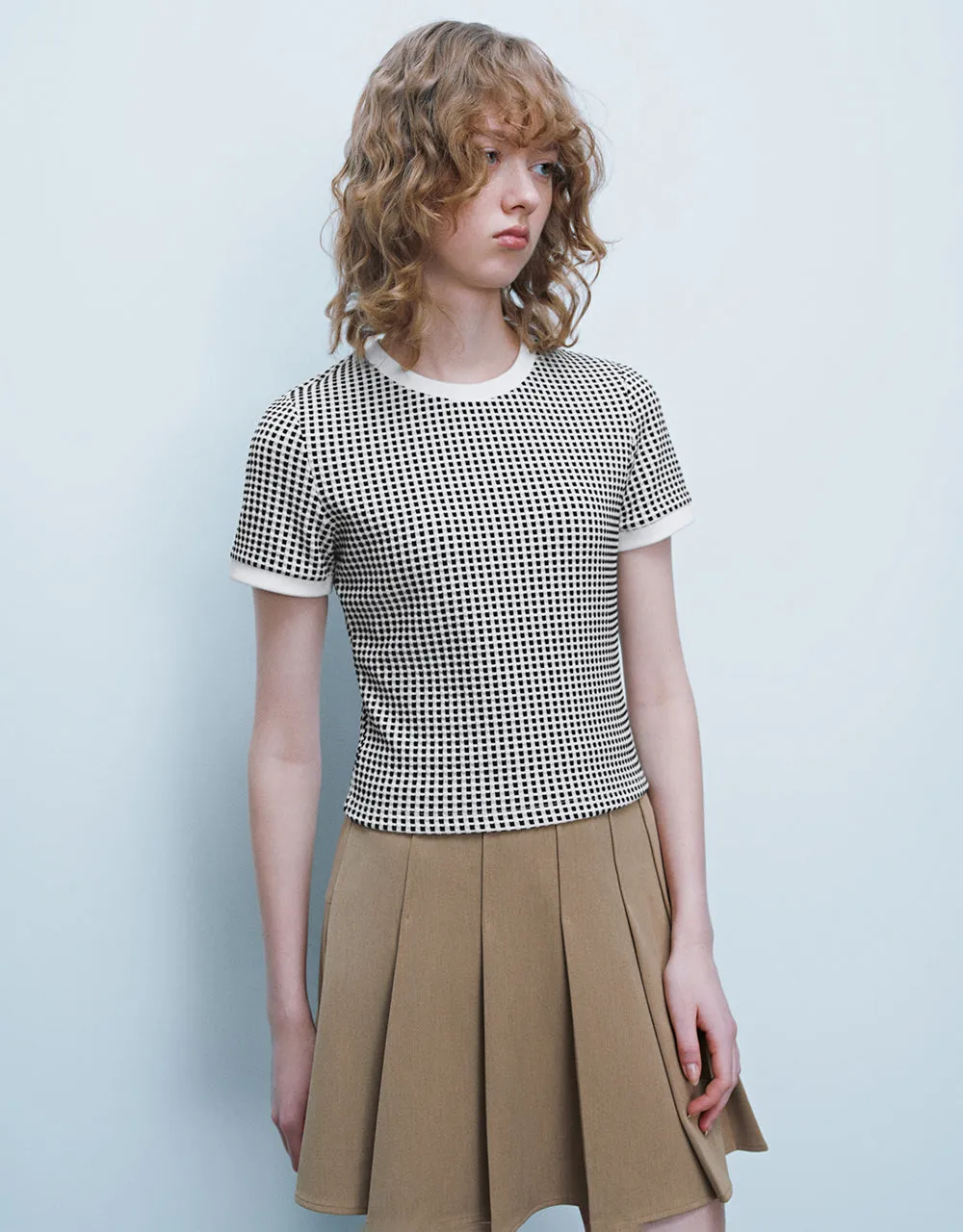 Checkered Crew Neck Knitted T-Shirt sold by Urban Revivo