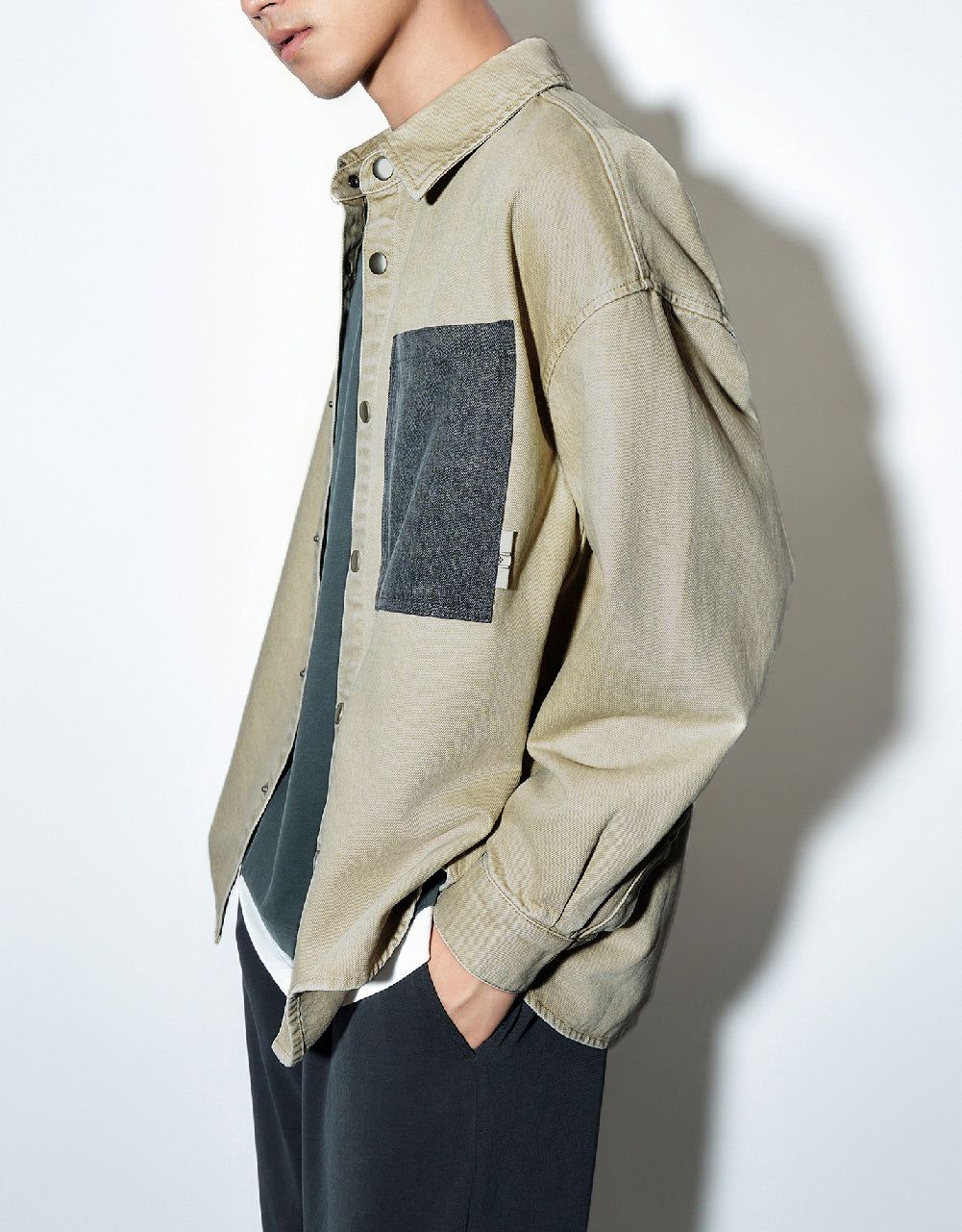 Press Button Loose Denim Shirt sold by Urban Revivo product image thumbnail 3