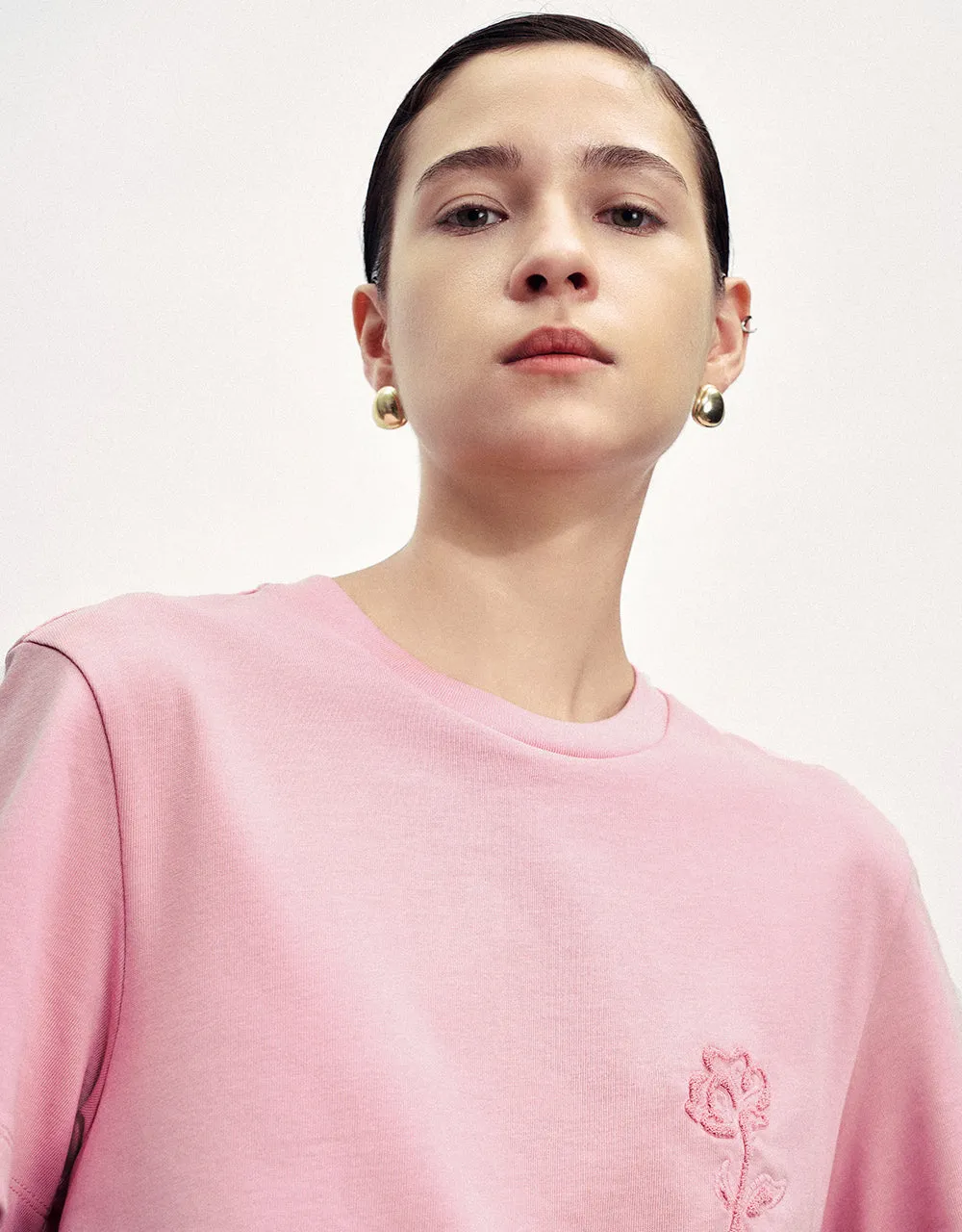 Flower Embossed Crew Neck T-Shirt sold by Urban Revivo product image thumbnail 4
