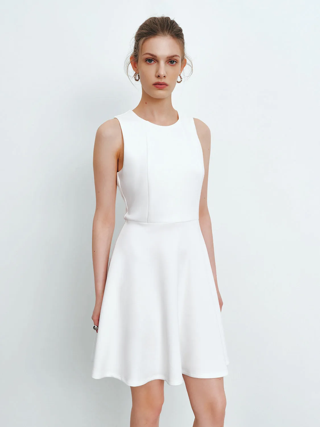 Sleeveless Crew Neck Skater Dress sold by Urban Revivo product image thumbnail 3