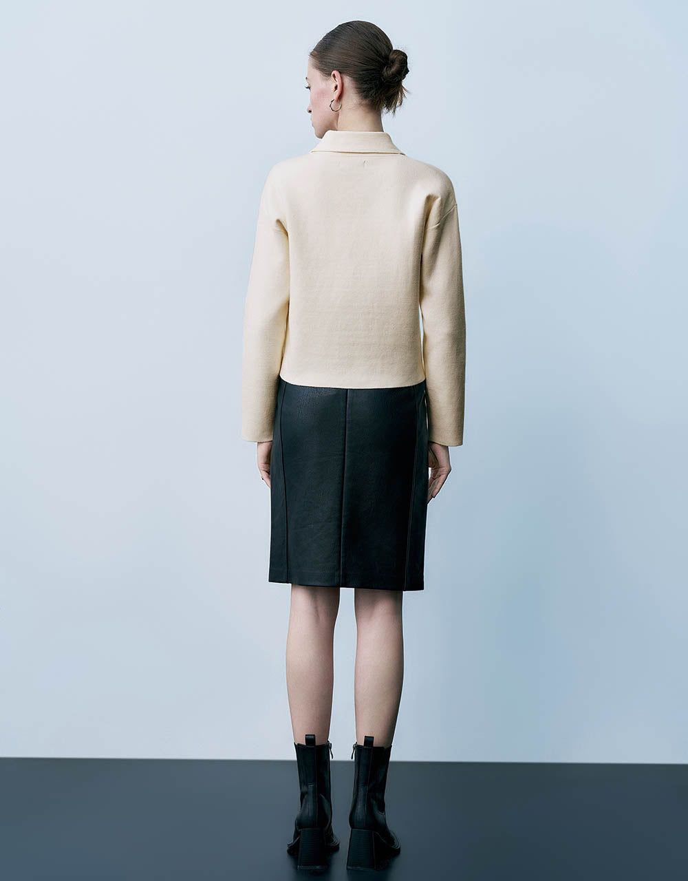 Knitted Cardigan With Shirt Collar sold by Urban Revivo product image thumbnail 4