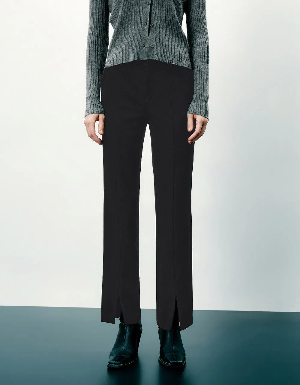 Woven Long Straight Pants sold by Urban Revivo product image thumbnail 2