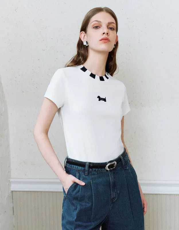 Crew Neck Straight T-Shirt sold by Urban Revivo