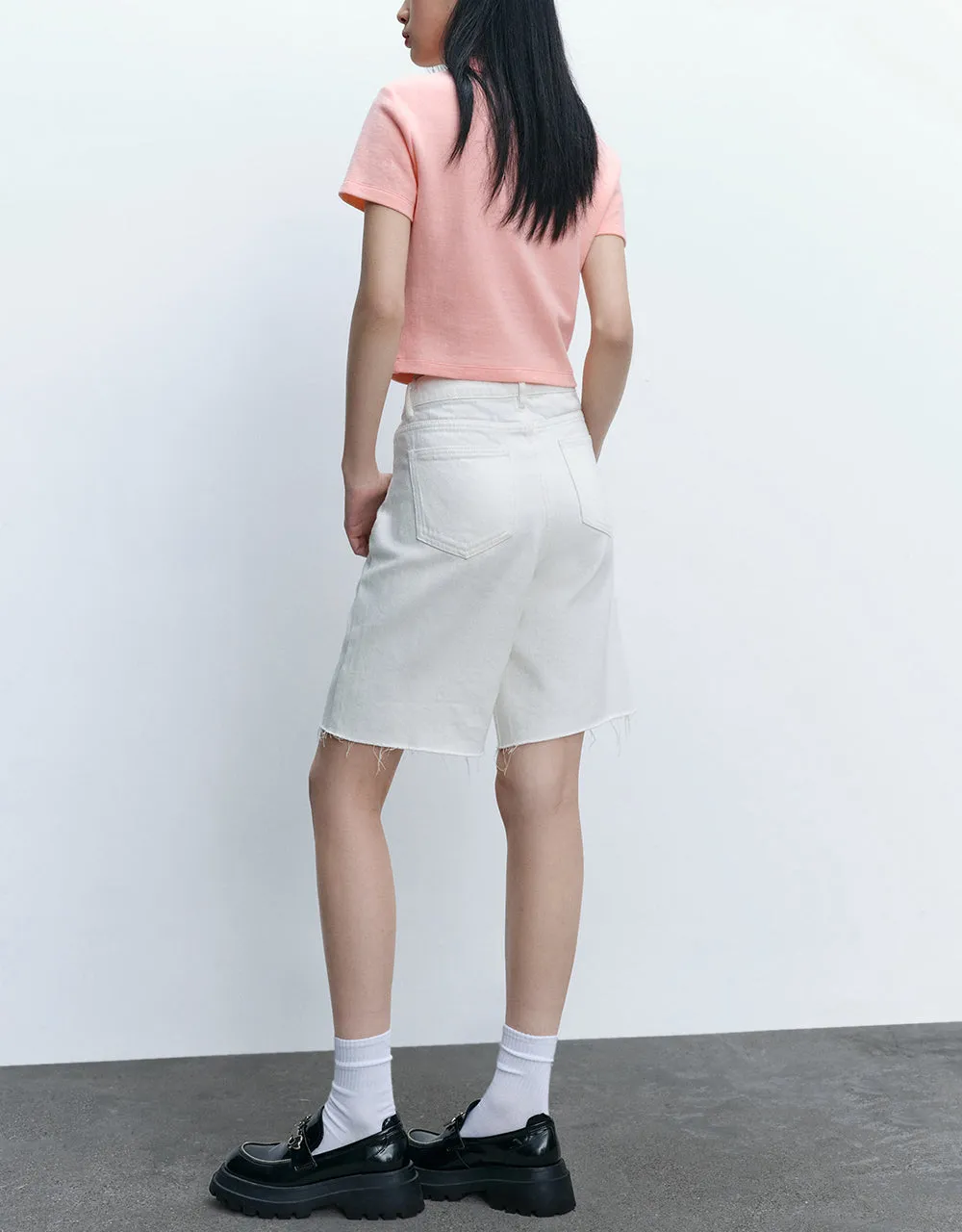 Standard Sleeve Straight Polo Shirt sold by Urban Revivo product image thumbnail 5