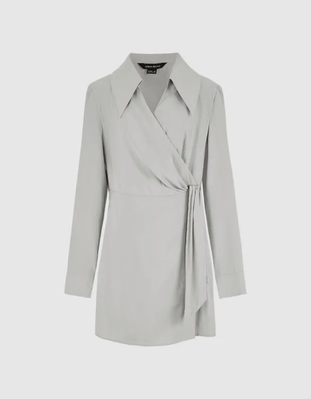 Collared Neck Straight Dress sold by Urban Revivo