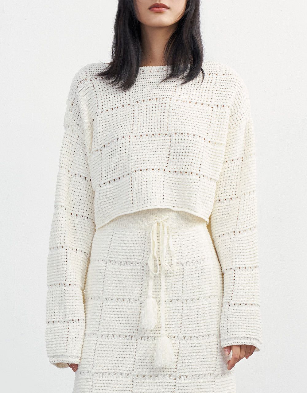 Plain Crew Neck Sweater sold by Urban Revivo product image thumbnail 2