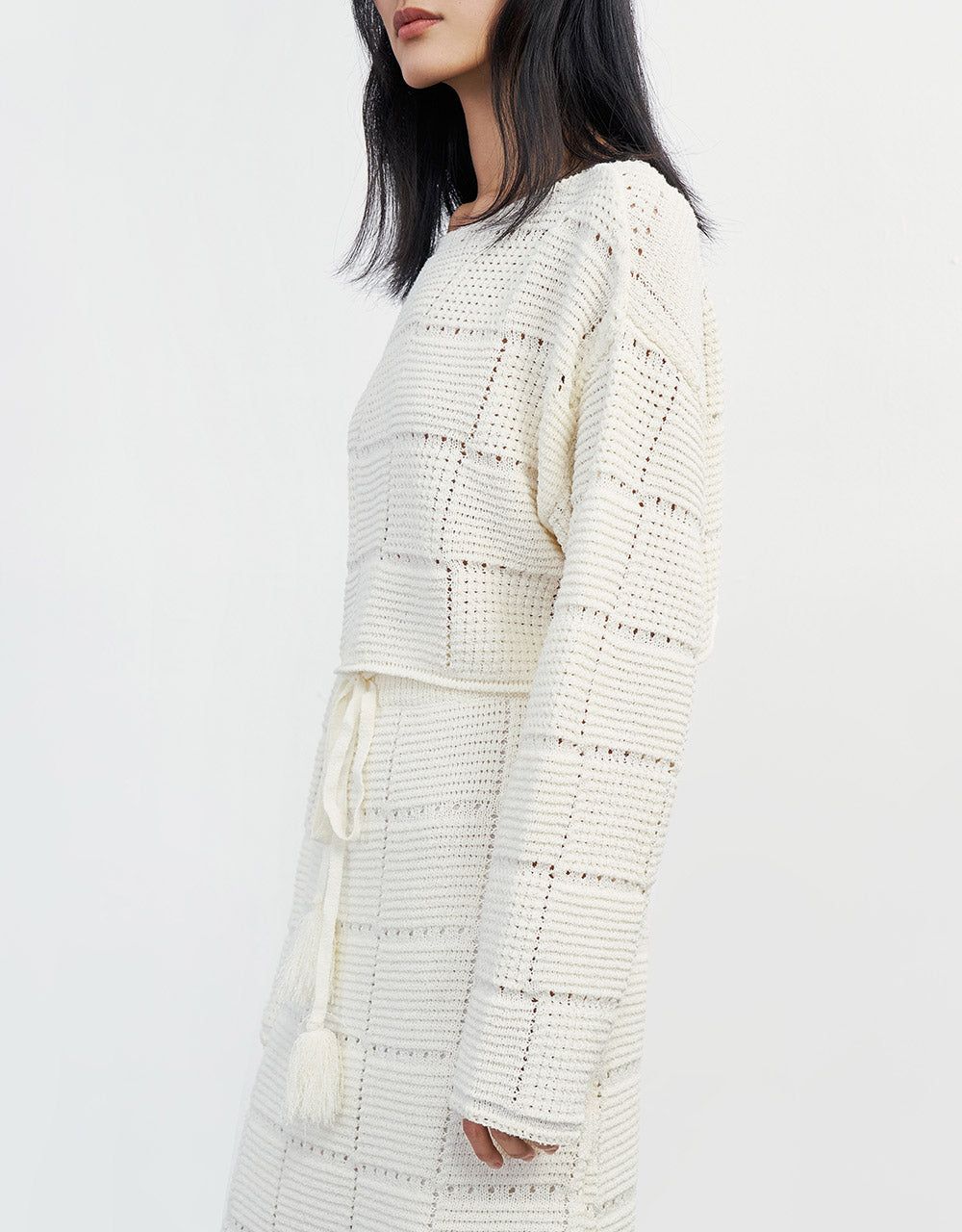 Plain Crew Neck Sweater sold by Urban Revivo product image thumbnail 5