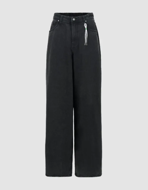 Wide-Leg Jeans sold by Urban Revivo