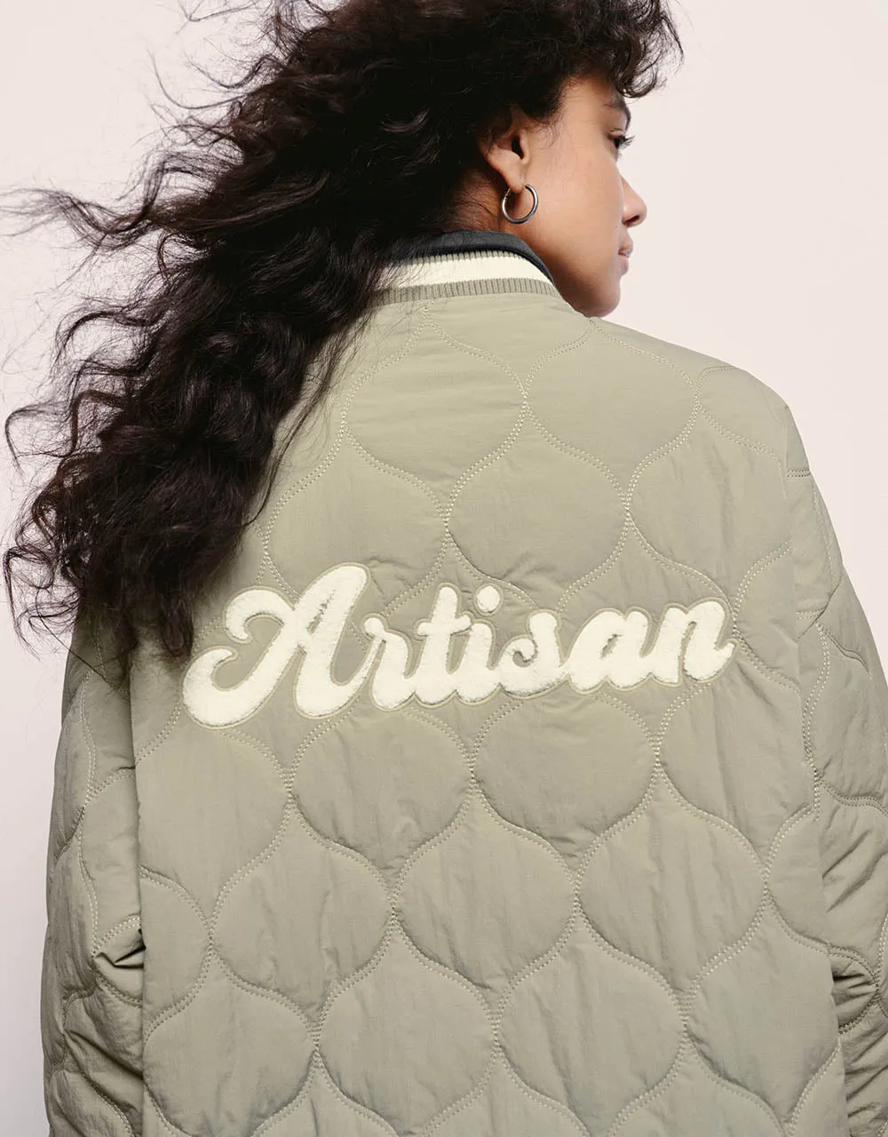 Drop Shoulder Sleeve Embossed Padded Coat sold by Urban Revivo product image thumbnail 5