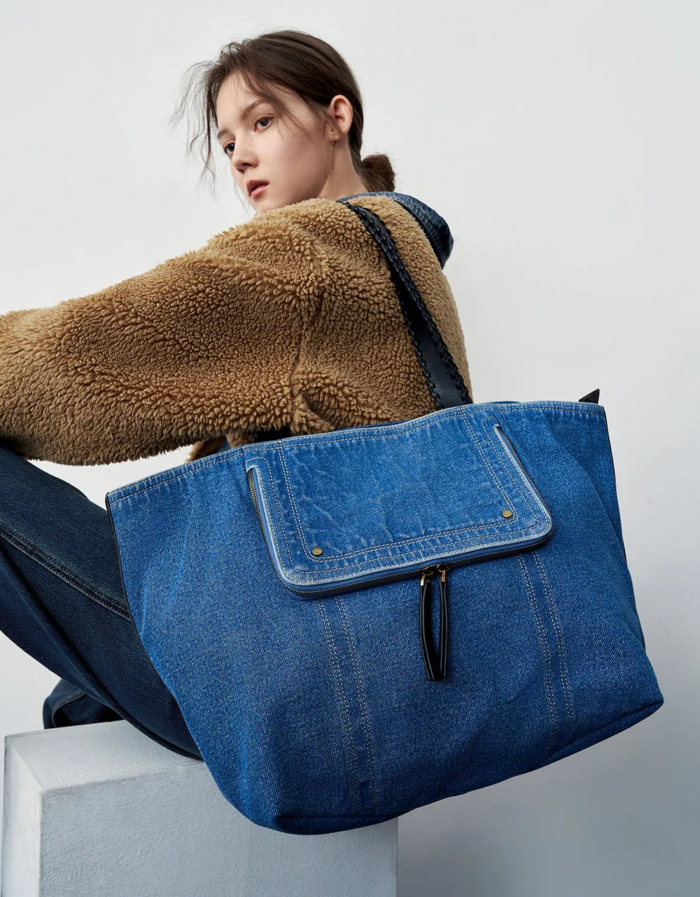 2 In 1 Furry Denim Jacket sold by Urban Revivo product image thumbnail 3