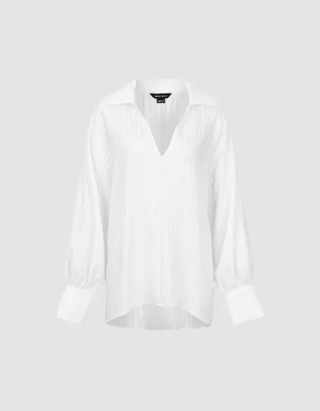 Raglan Sleeve V-Neck Overhead Shirt sold by Urban Revivo
