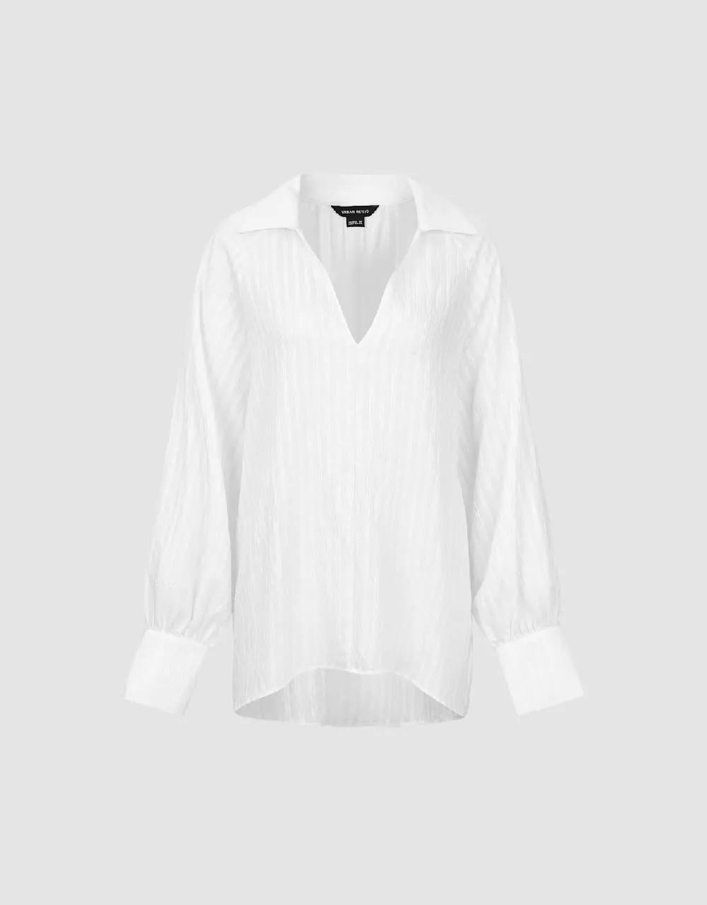Raglan Sleeve V-Neck Overhead Shirt sold by Urban Revivo