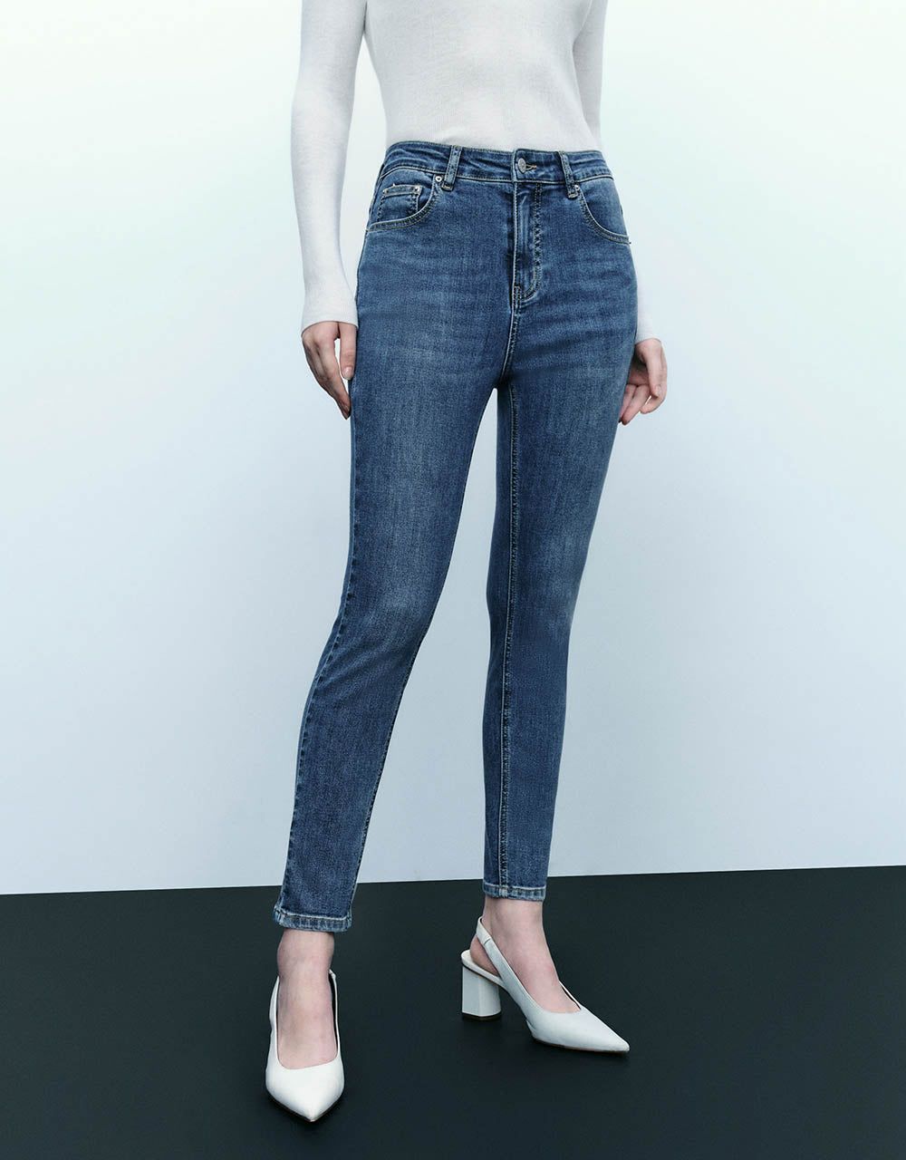 Skinny Jeans sold by Urban Revivo product image thumbnail 4