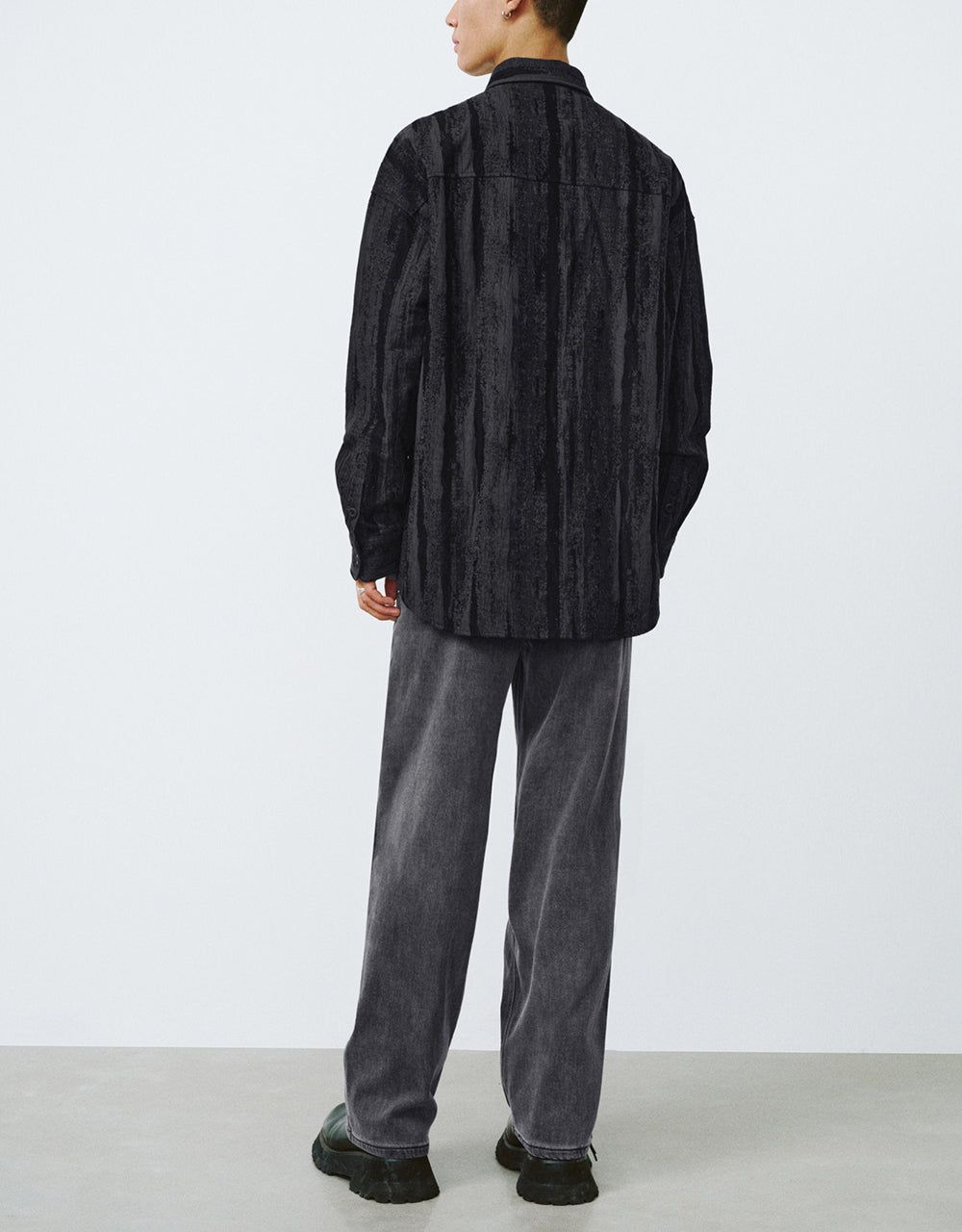 Button Up Printed Loose Shirt sold by Urban Revivo product image thumbnail 4