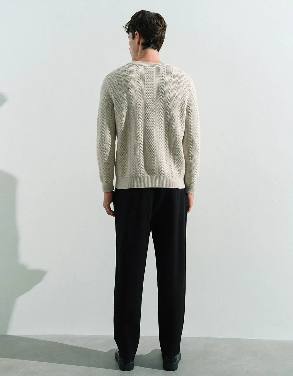 Knitted Carrot Fit Pants sold by Urban Revivo product image thumbnail 5