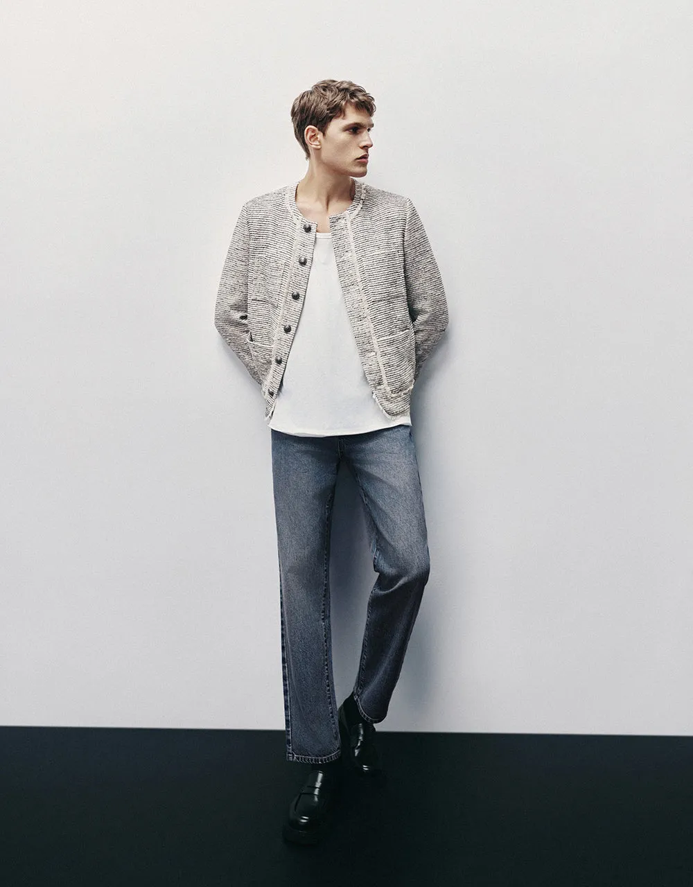 Crew Neck Straight Jacket sold by Urban Revivo product image thumbnail 3