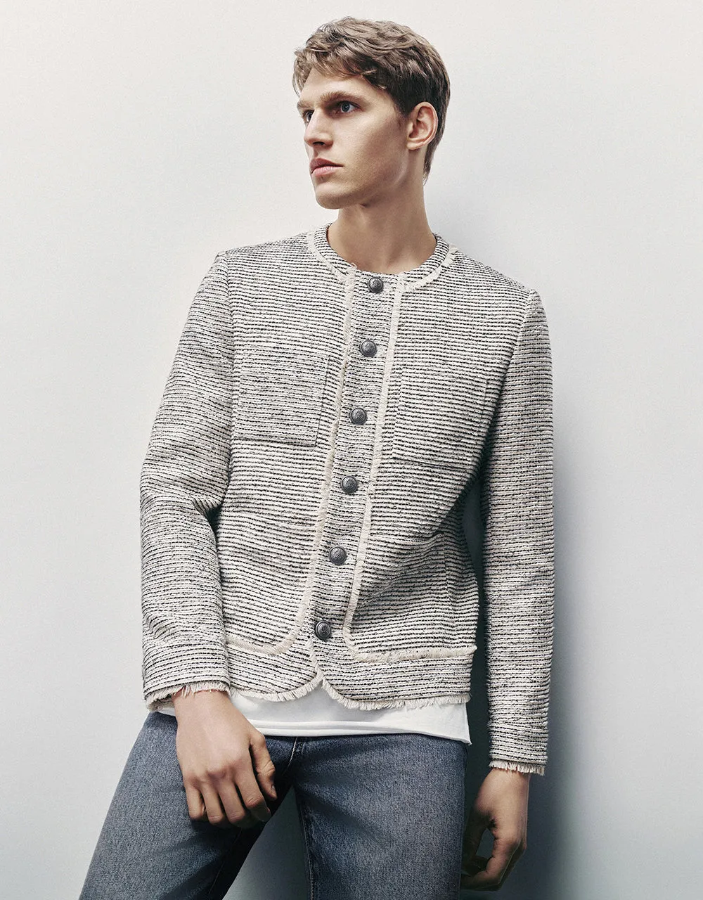 Crew Neck Straight Jacket sold by Urban Revivo