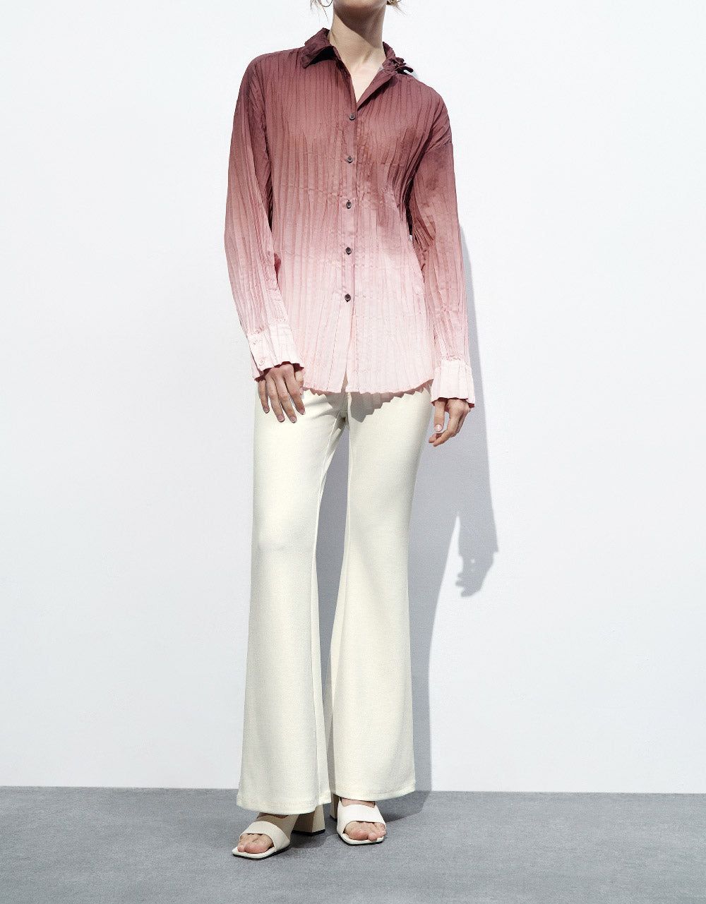 Elastic Waist Knitted Flare Pants sold by Urban Revivo product image thumbnail 2