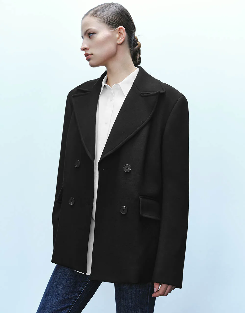 Peak Lapel Straight Tailored Blazer sold by Urban Revivo product image thumbnail 3