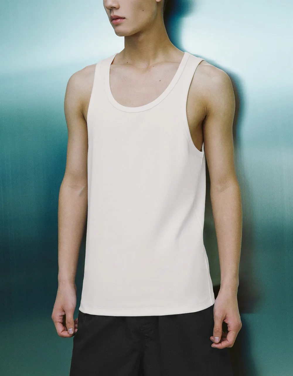 Crew Neck Knitted Tank Top sold by Urban Revivo product image thumbnail 3