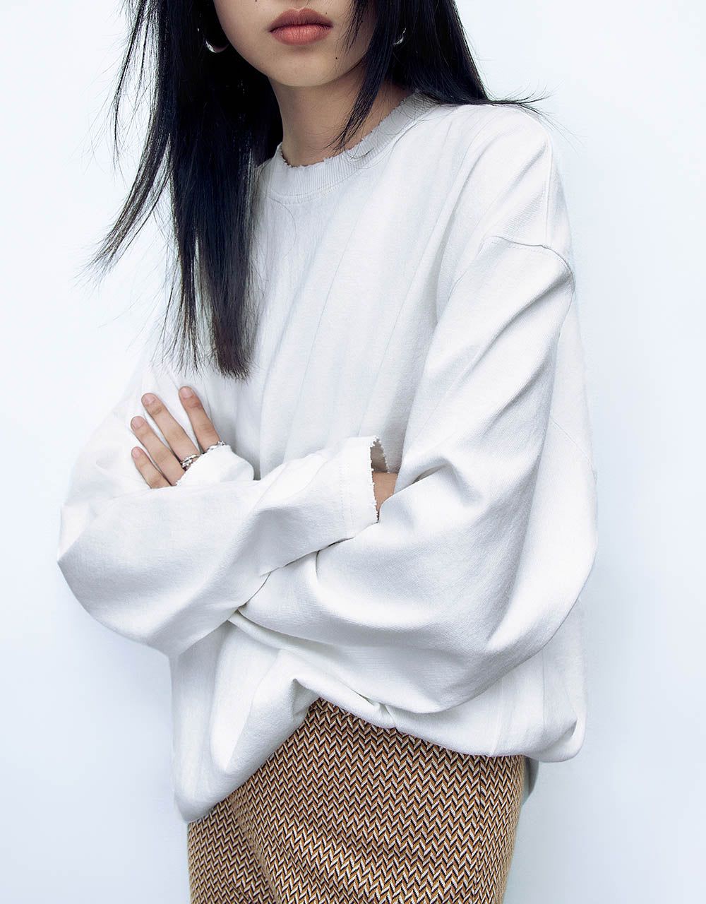 Crew Neck Knitted Loose T-Shirt sold by Urban Revivo product image thumbnail 5