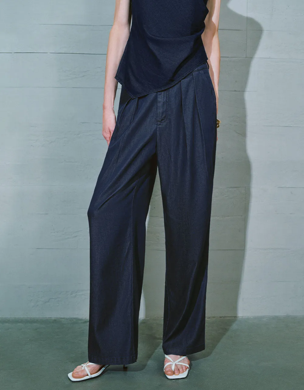 Wide-Leg Jeans sold by Urban Revivo product image thumbnail 2