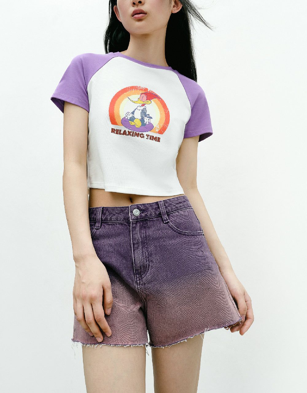 Woodpecker Printed Skinny T-Shirt sold by Urban Revivo product image thumbnail 2