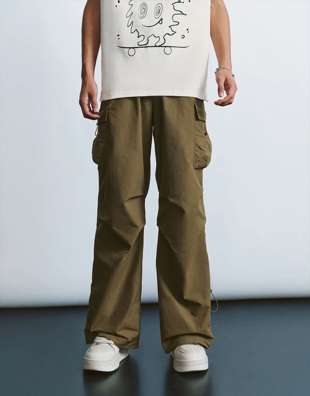 Elastic Waist Wide-Leg Pants sold by Urban Revivo product image thumbnail 2